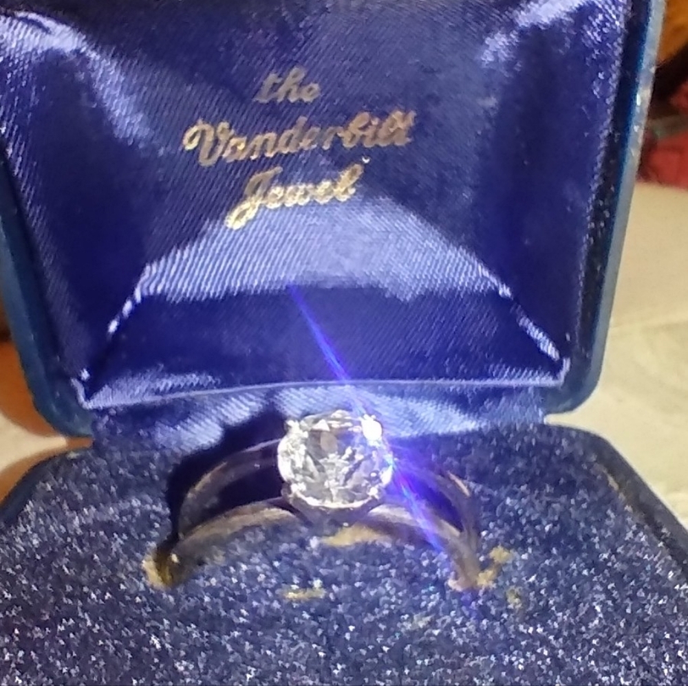 The Vanderbilt Jewel Vintage Jewelry Set